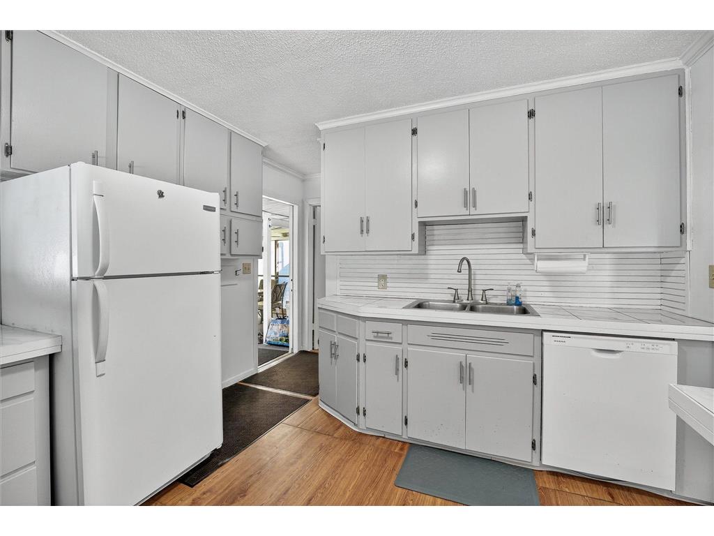 2212 55th Avenue N Brooklyn Center MN 55430 6805101 image13