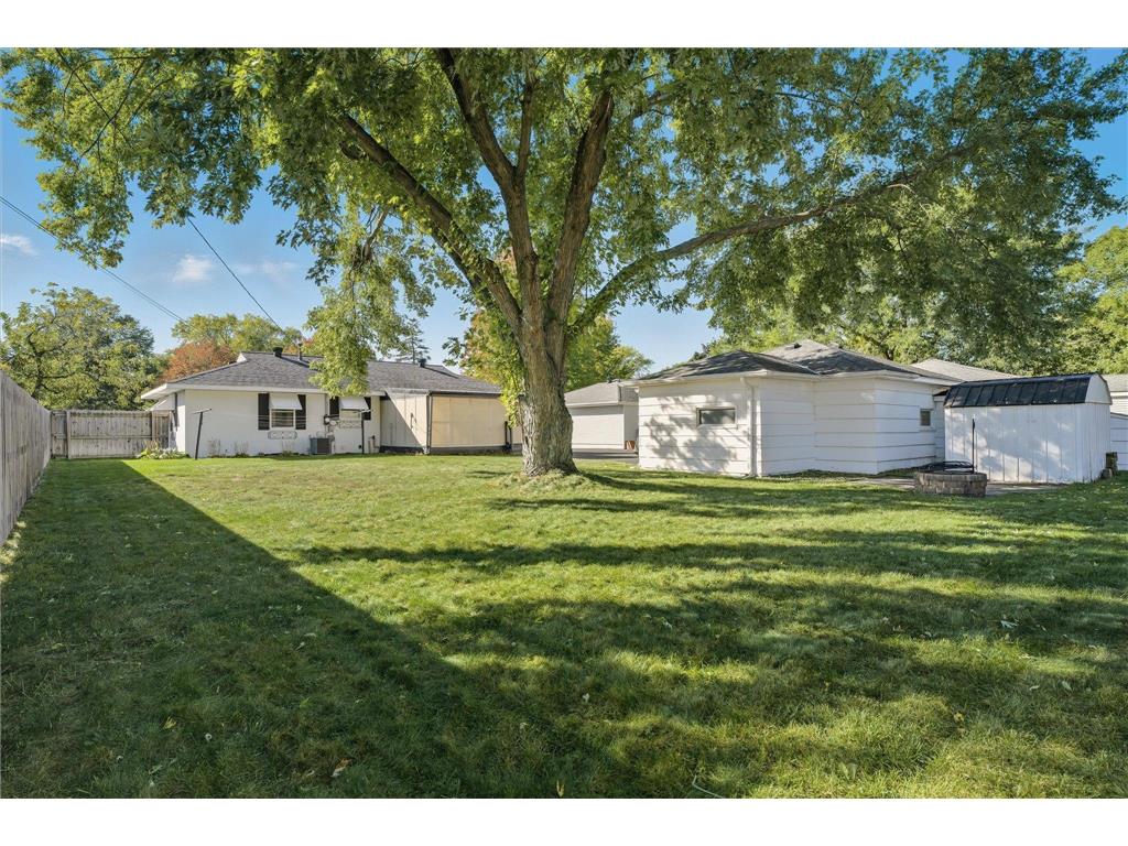 2212 55th Avenue N Brooklyn Center MN 55430 6805101 image37