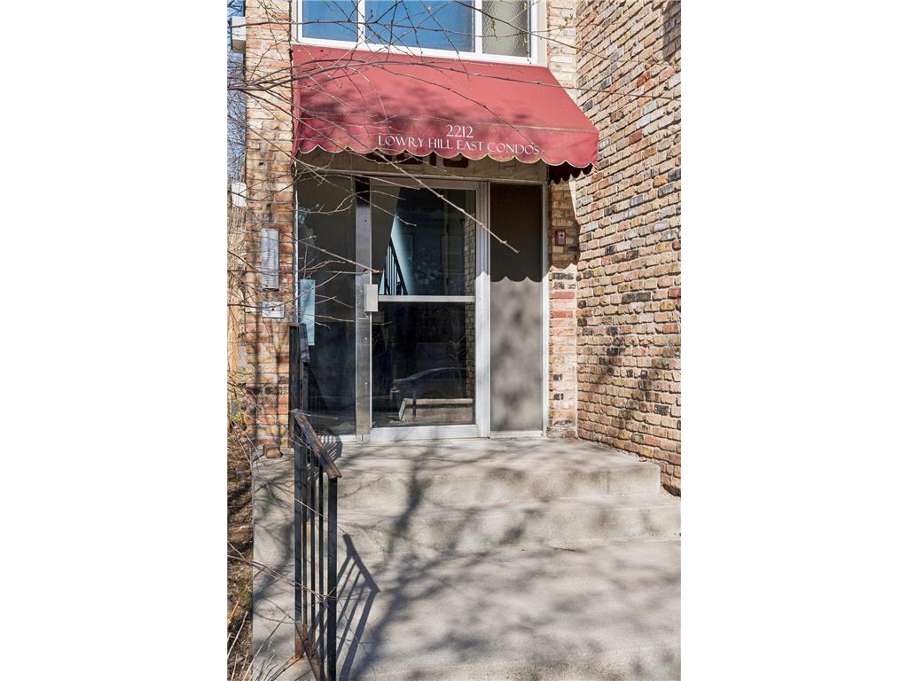 2212 Aldrich Avenue S #102 Minneapolis MN 55405 7037052 image2