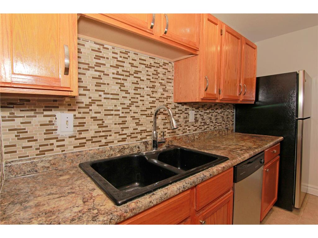 2212 Aldrich Avenue S #106 Minneapolis MN 55405 7023747 image13