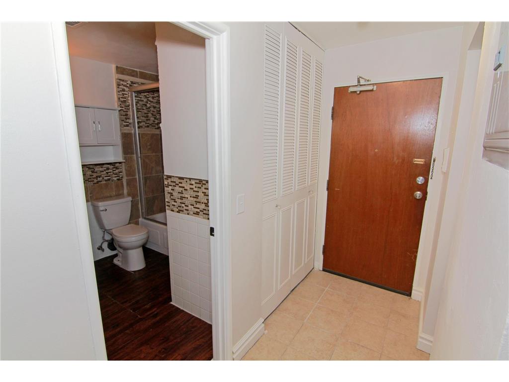 2212 Aldrich Avenue S #106 Minneapolis MN 55405 7023747 image24