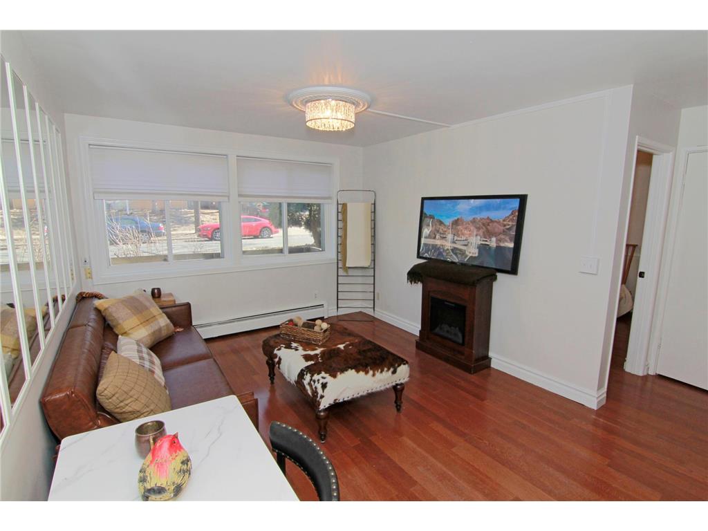 2212 Aldrich Avenue S #106 Minneapolis MN 55405 7023747 image5