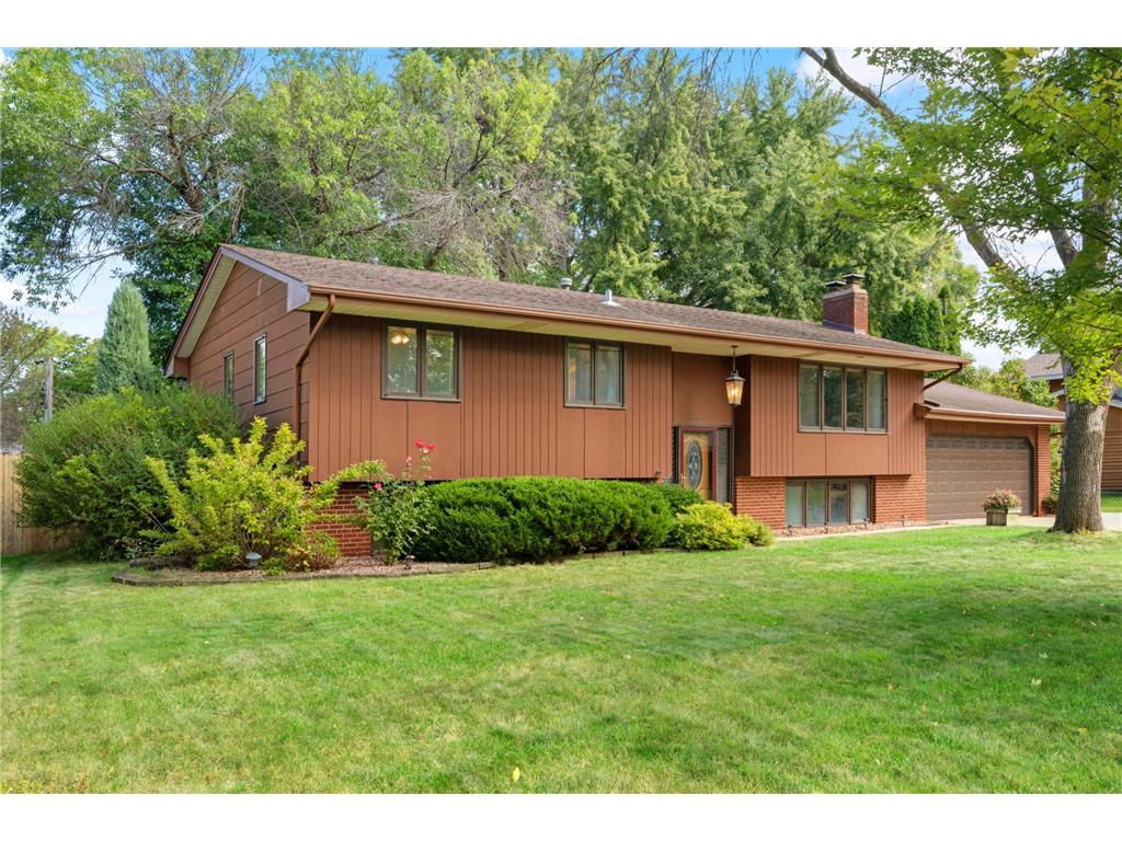 2212 E 114th Street Burnsville MN 55337 6607218 image1