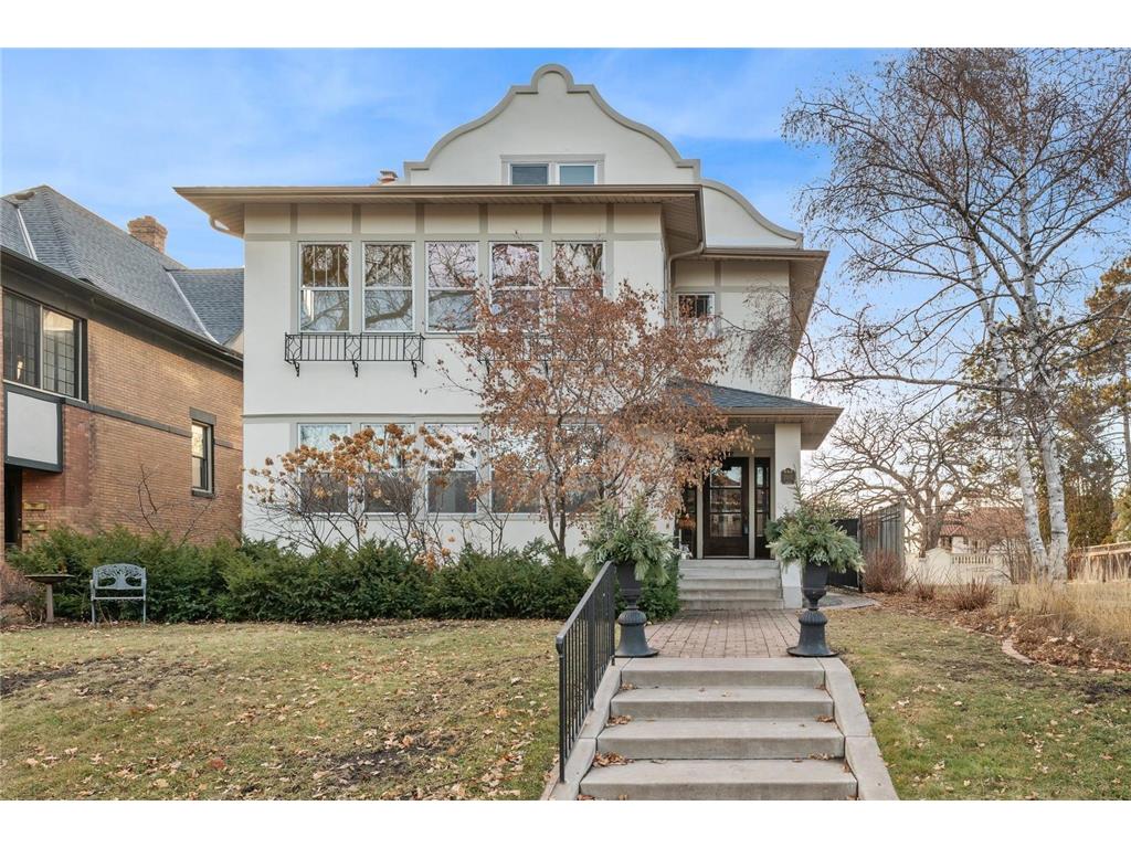 2212 Irving Avenue S Minneapolis MN 55405 6485329 image1