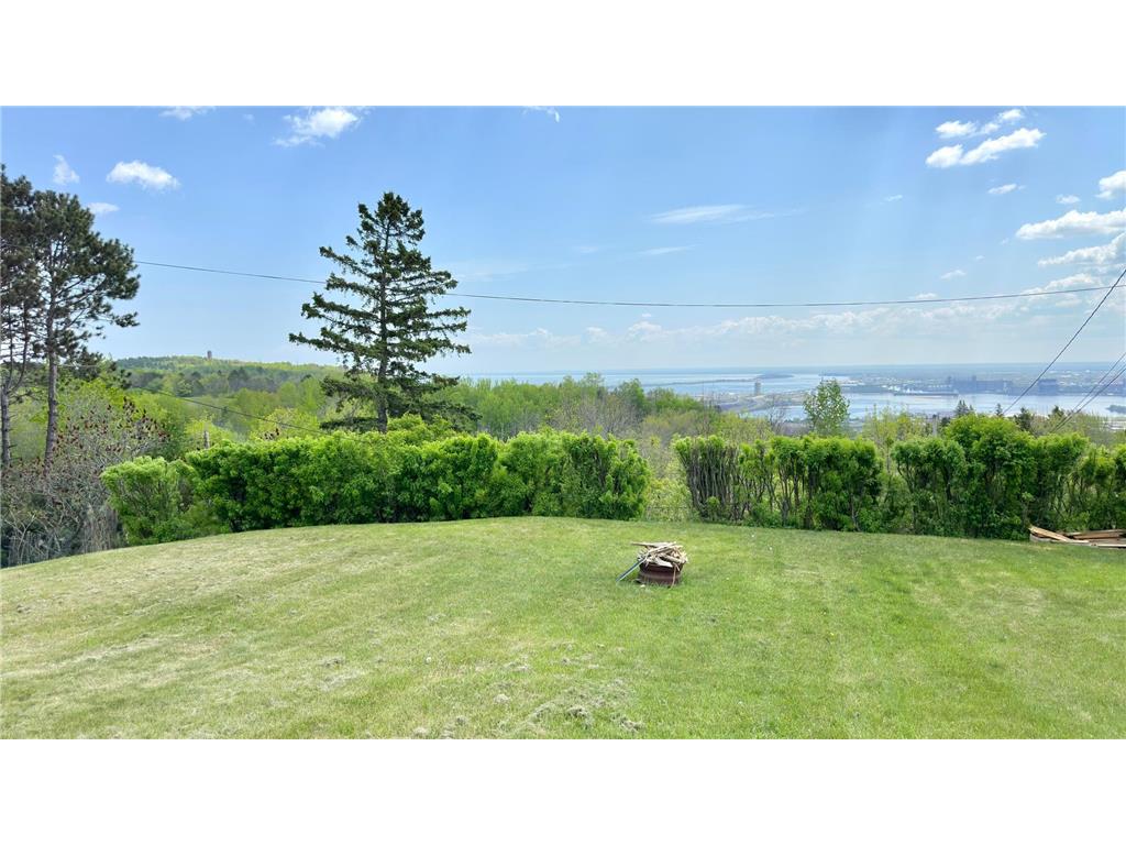 2212 Springvale Court, Duluth, MN, 55811 | MLS: 6732818 | Edina Realty