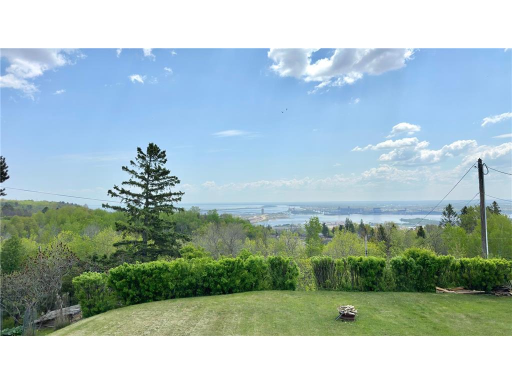 2212 Springvale Court, Duluth, MN, 55811 | MLS: 6732818 | Edina Realty