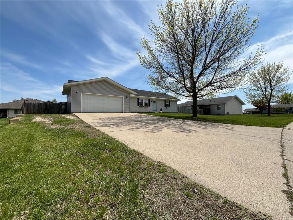 2213 23rd Street SW Willmar MN 56201 6534792 image1