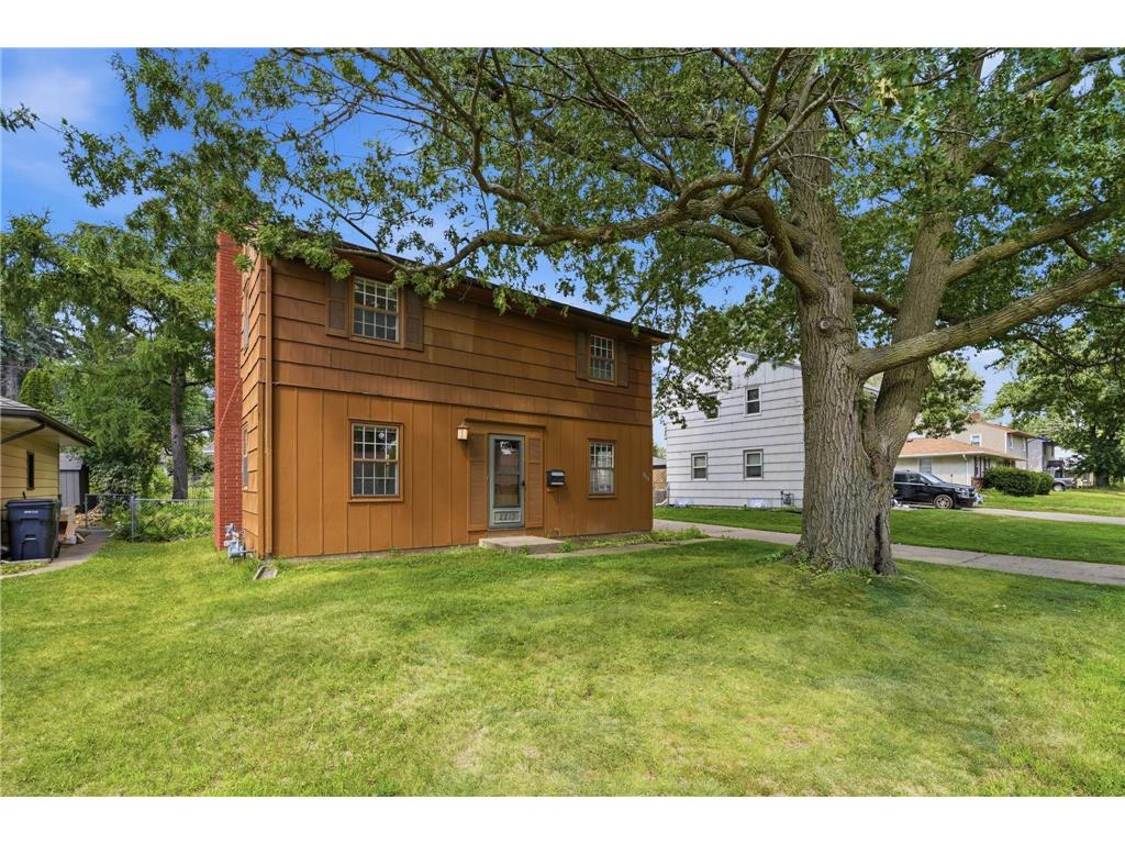 2213 Dellridge Avenue Saint Paul MN 55119 7113738 image2