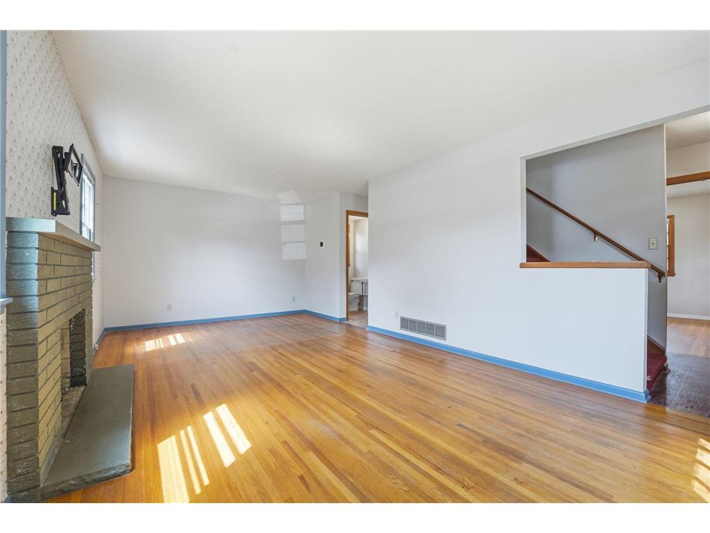 2213 Dellridge Avenue Saint Paul MN 55119 7113738 image7