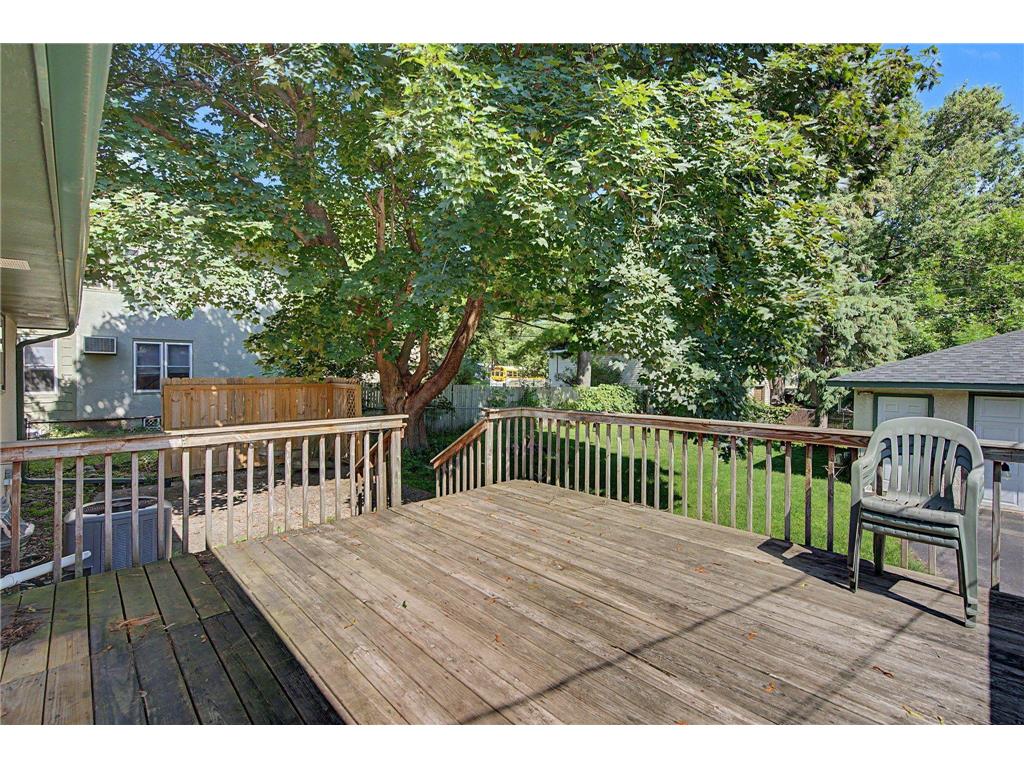 2213 Holloway Avenue E North Saint Paul MN 55109 7104122 image12