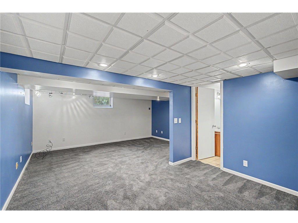 2213 Holloway Avenue E North Saint Paul MN 55109 7104122 image18