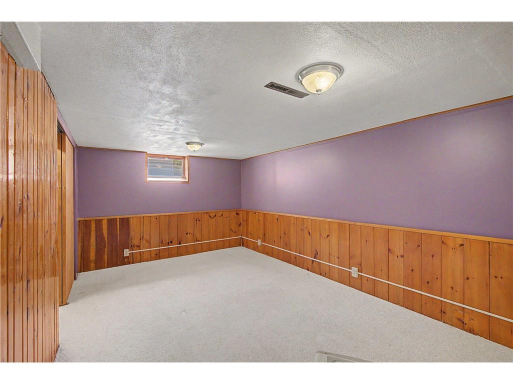 2213 Holloway Avenue E North Saint Paul MN 55109 7104122 image19
