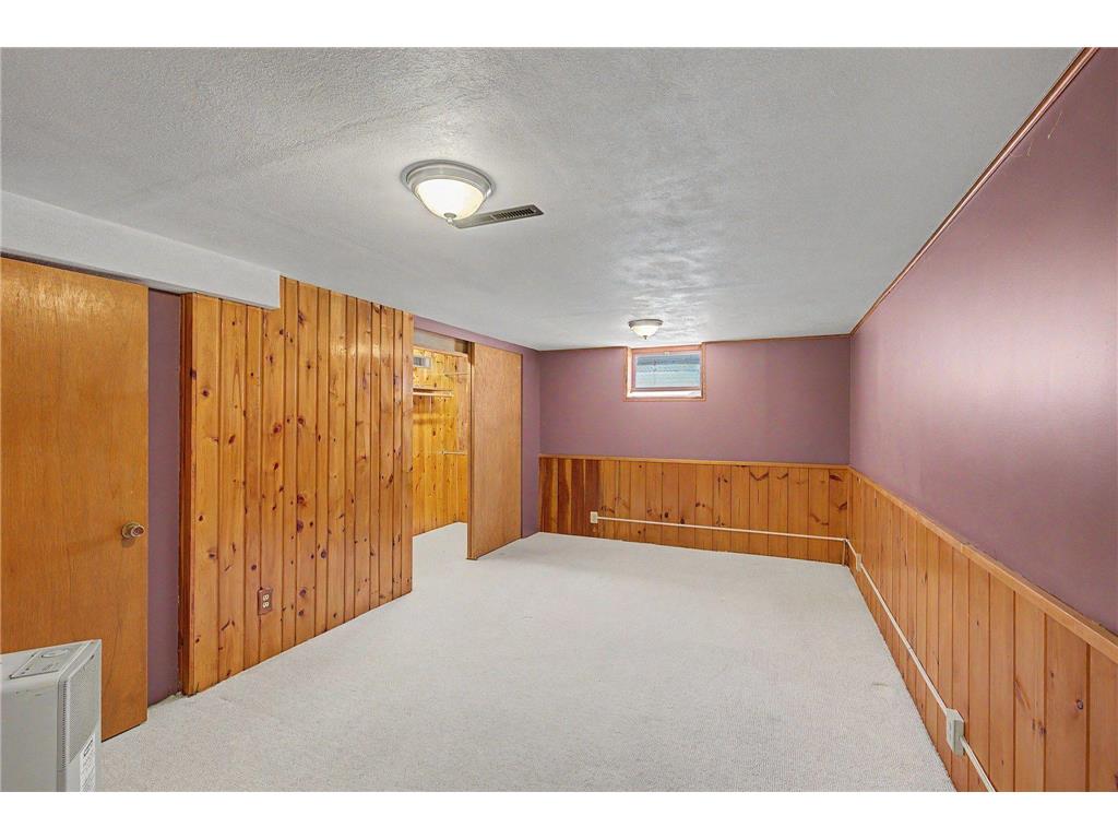 2213 Holloway Avenue E North Saint Paul MN 55109 7104122 image20