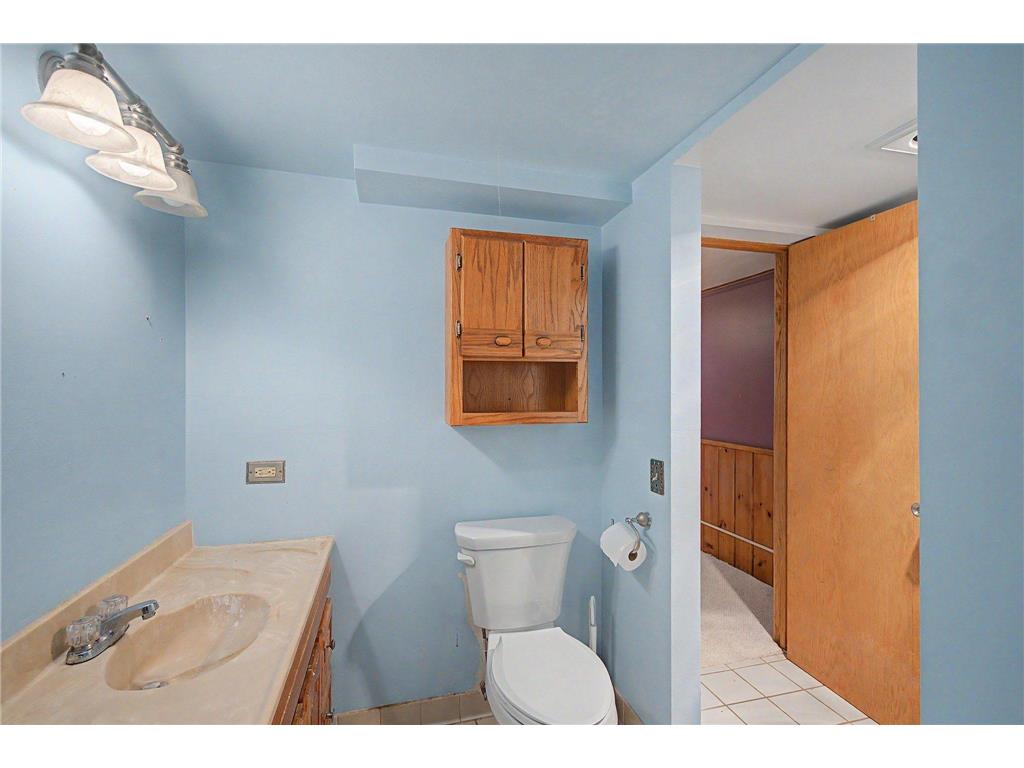 2213 Holloway Avenue E North Saint Paul MN 55109 7104122 image21