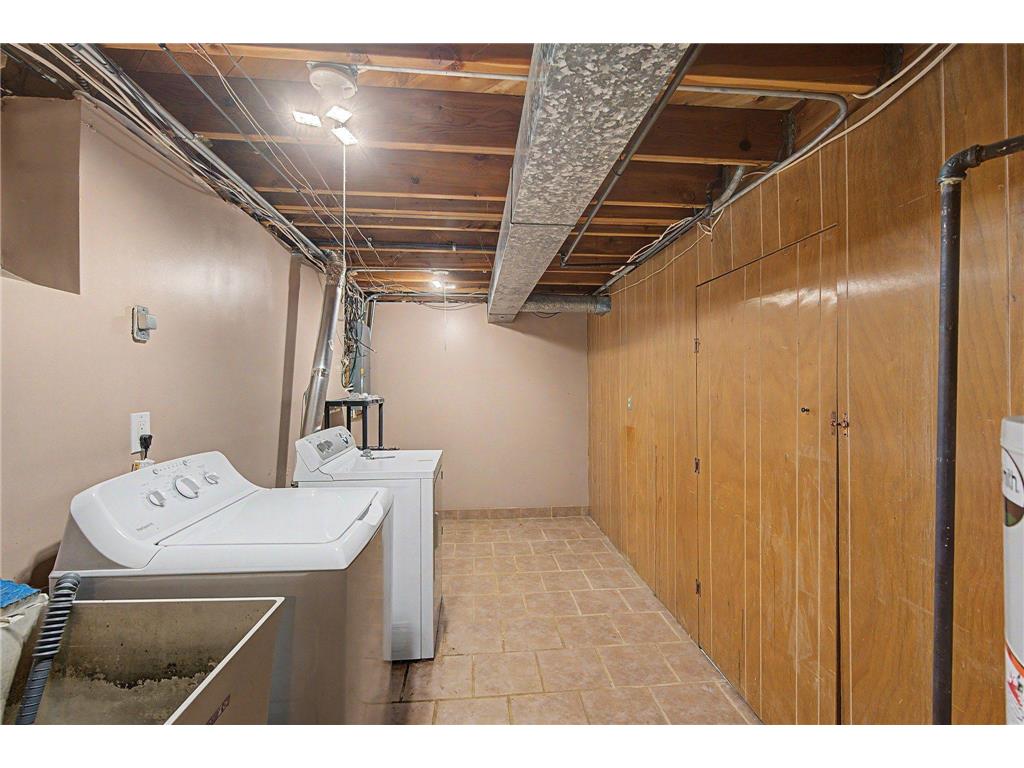 2213 Holloway Avenue E North Saint Paul MN 55109 7104122 image23