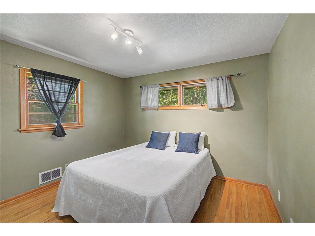 2213 Holloway Avenue E North Saint Paul MN 55109 7104122 image8