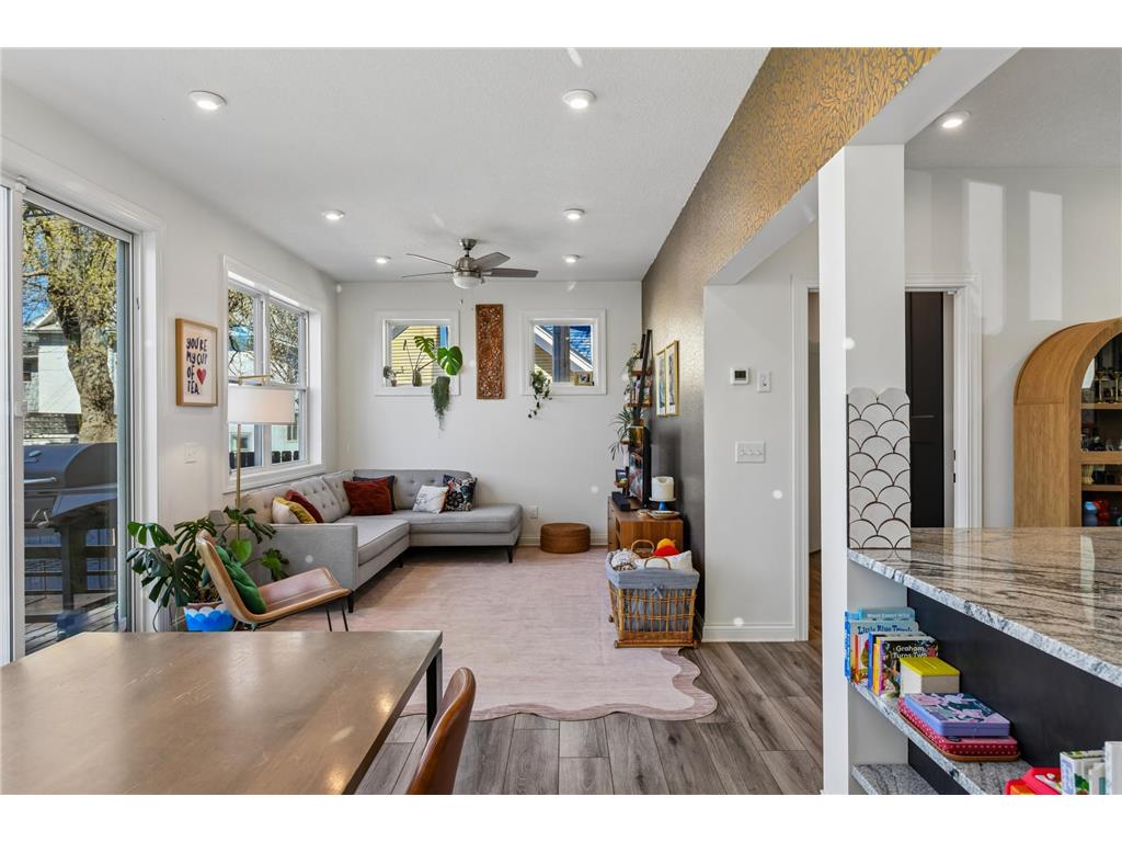 2214 4th Avenue N Minneapolis MN 55405 7040584 image22