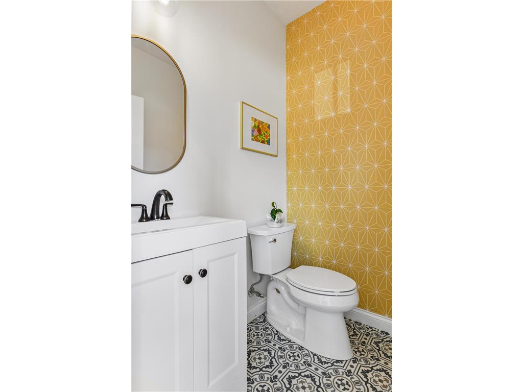 2214 4th Avenue N Minneapolis MN 55405 7040584 image27