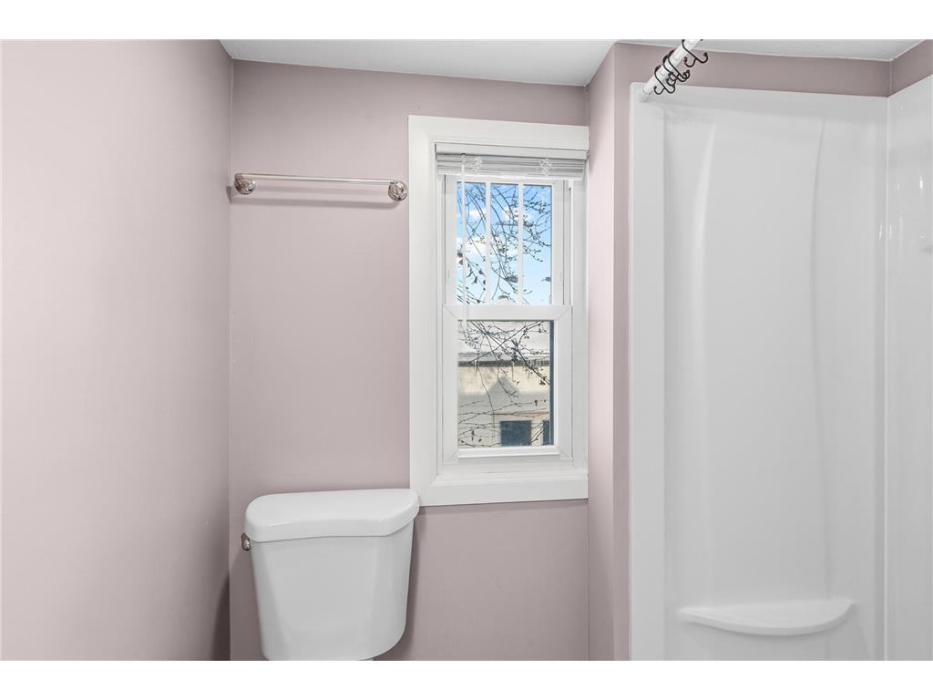 2214 California Street NE Minneapolis MN 55418 6824572 image11