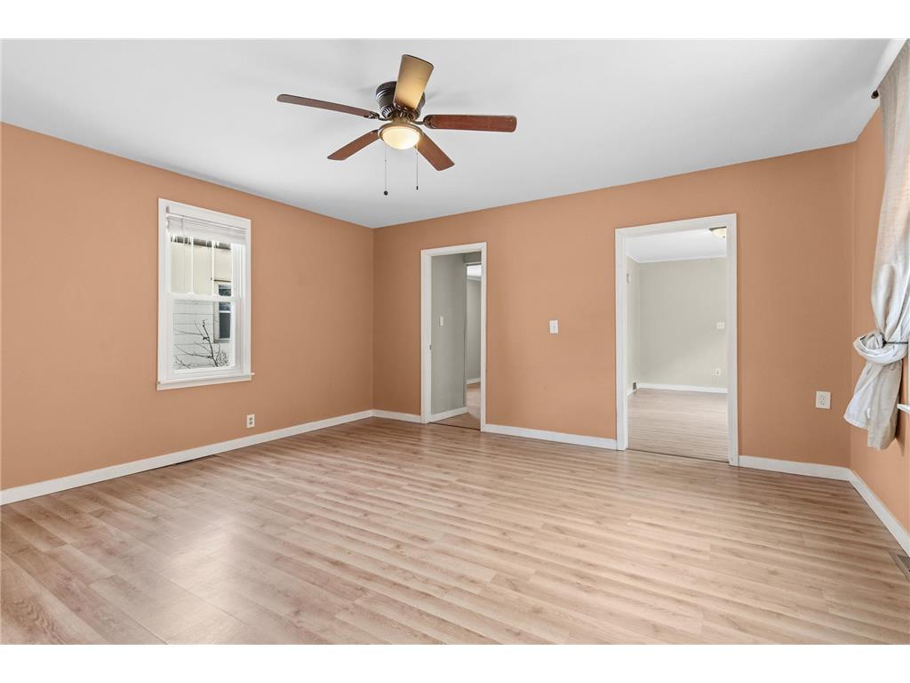 2214 California Street NE Minneapolis MN 55418 6824572 image17