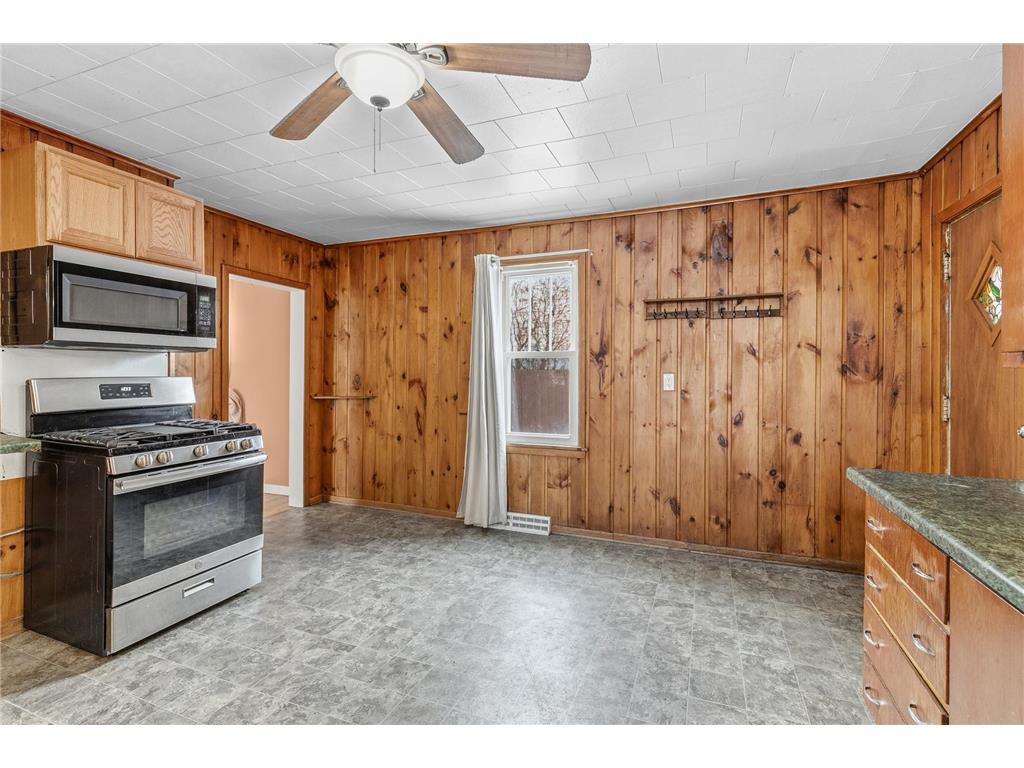 2214 California Street NE Minneapolis MN 55418 6824572 image25