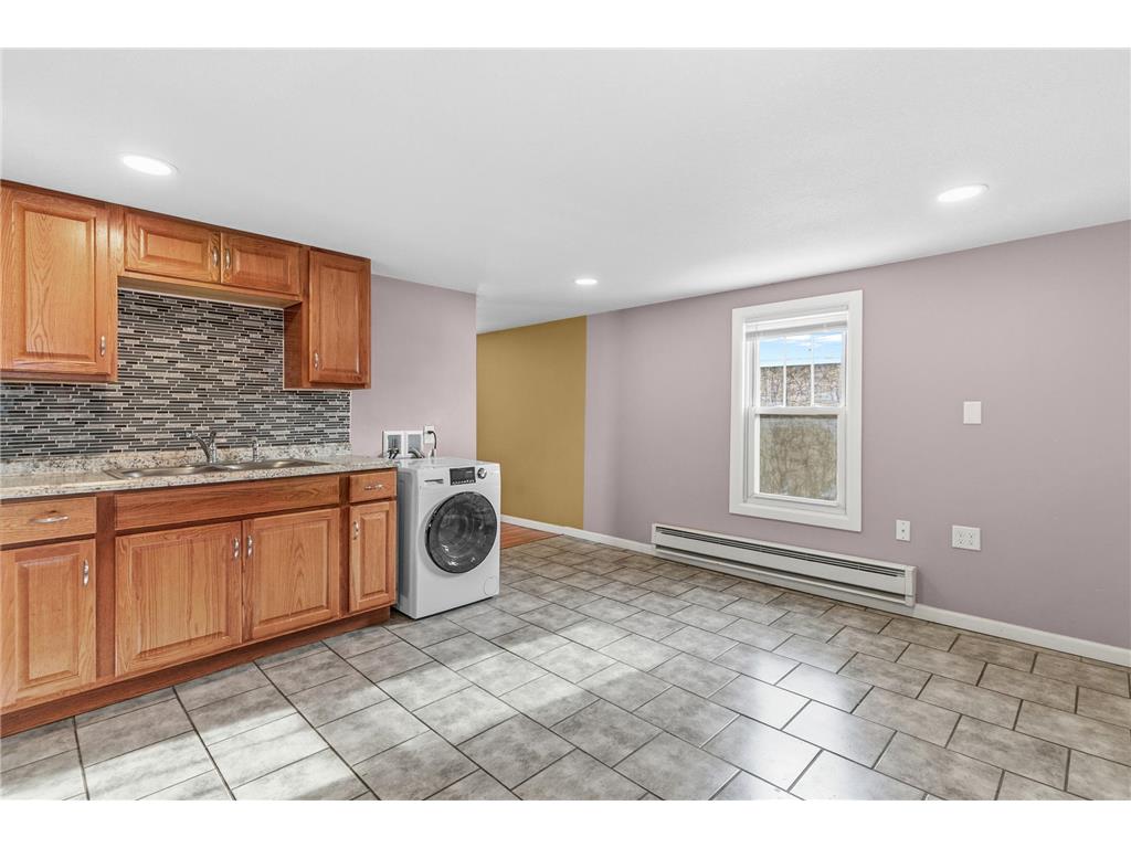 2214 California Street NE Minneapolis MN 55418 6824572 image5