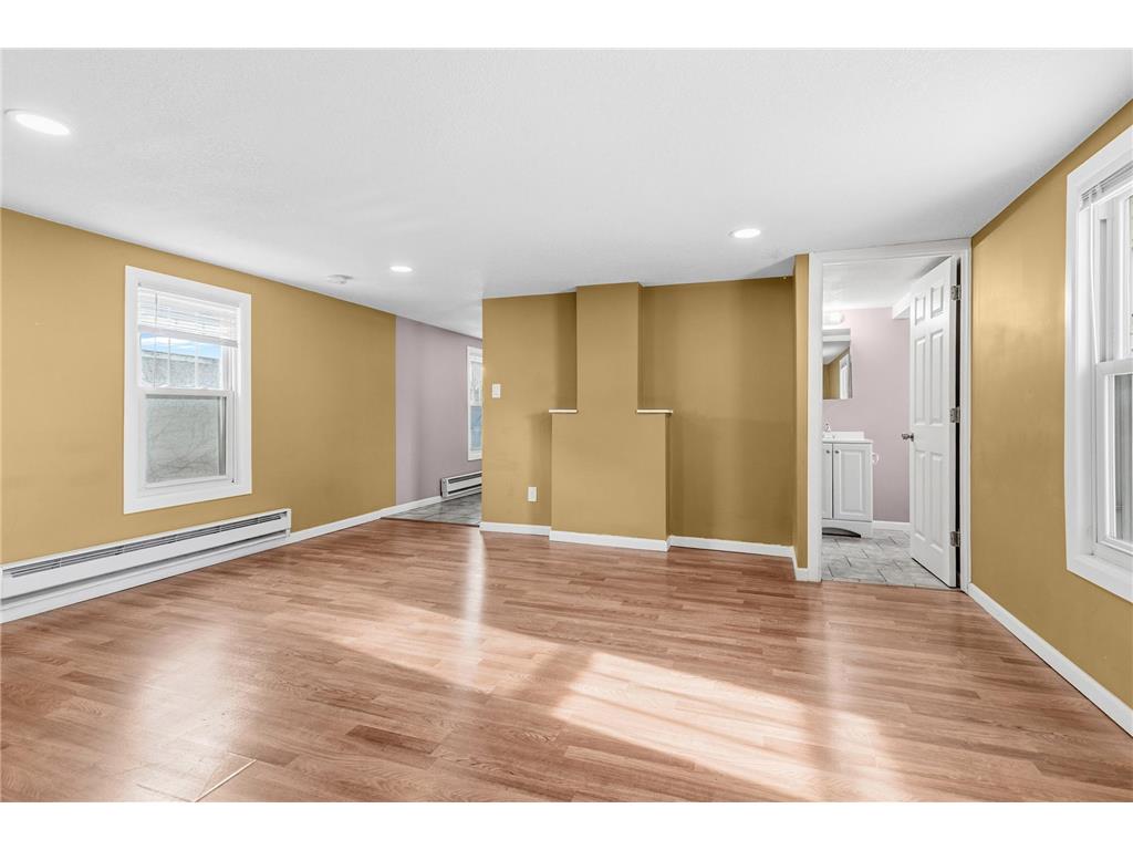 2214 California Street NE Minneapolis MN 55418 6824572 image9