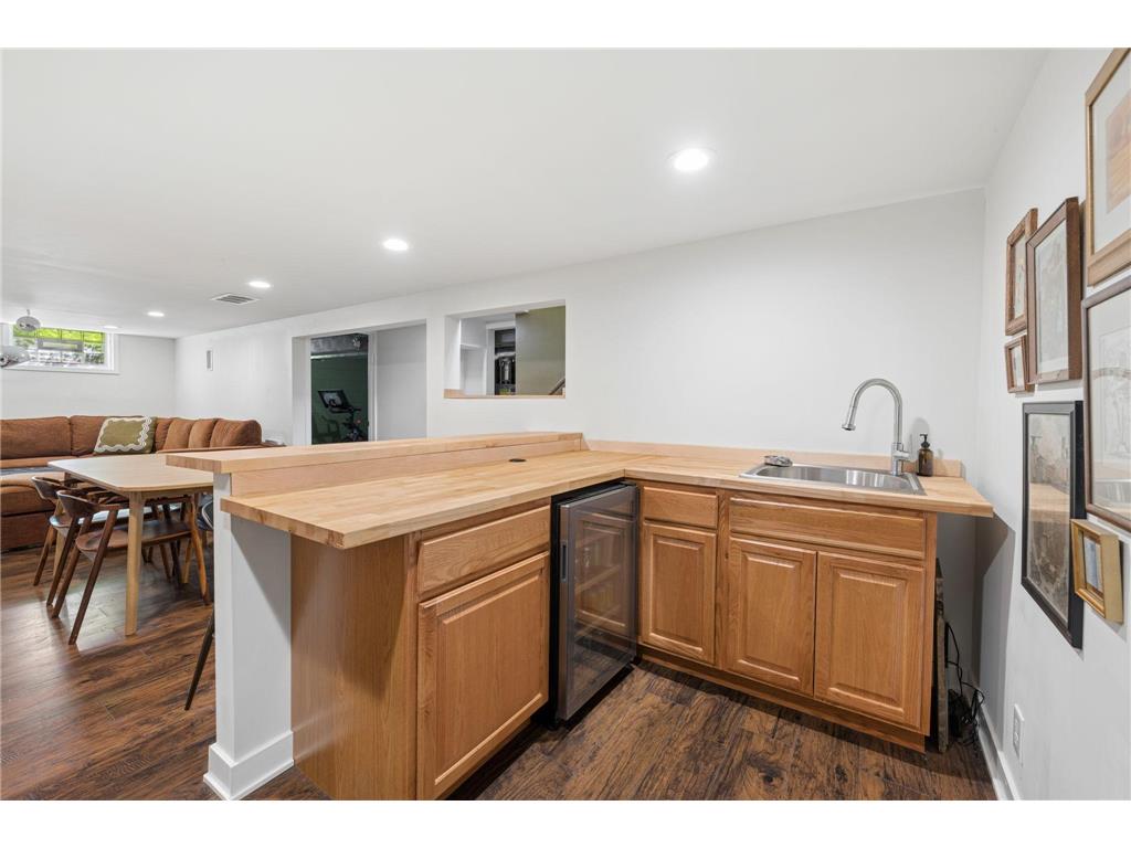 2214 Forest Drive NE Columbia Heights MN 55421 7086180 image28