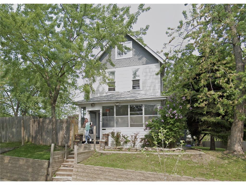 2214 Girard Avenue N Minneapolis MN 55411 6318088 image1