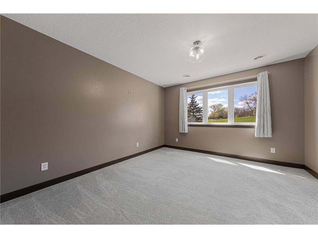 2214 Hulett Avenue Faribault MN 55021 7067108 image34