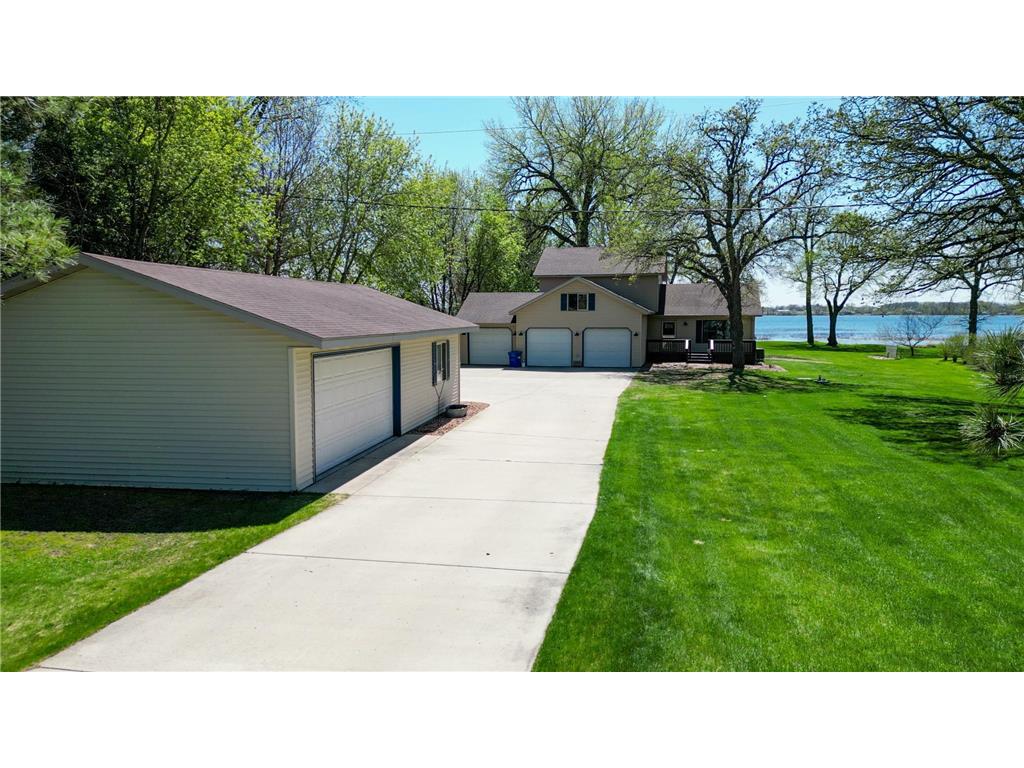 22147 Hillside Beach Road Fergus Falls MN 56537 - Wall 6698842 image1