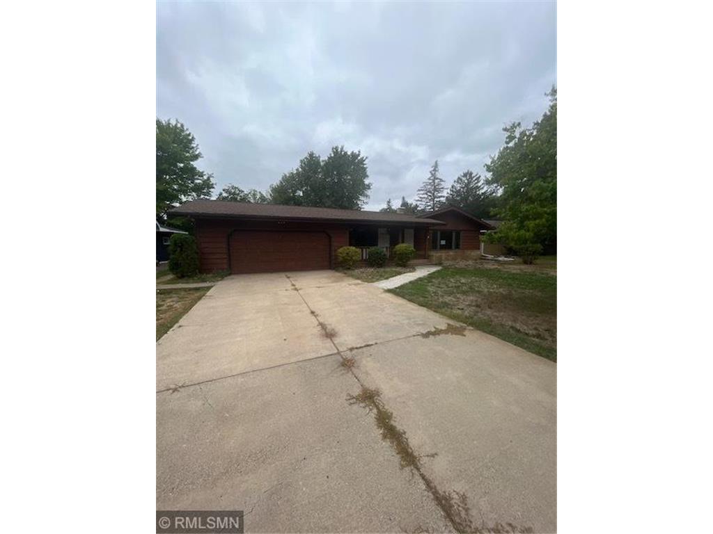 2215 10th Avenue S Saint Cloud MN 56301 6437529 image1