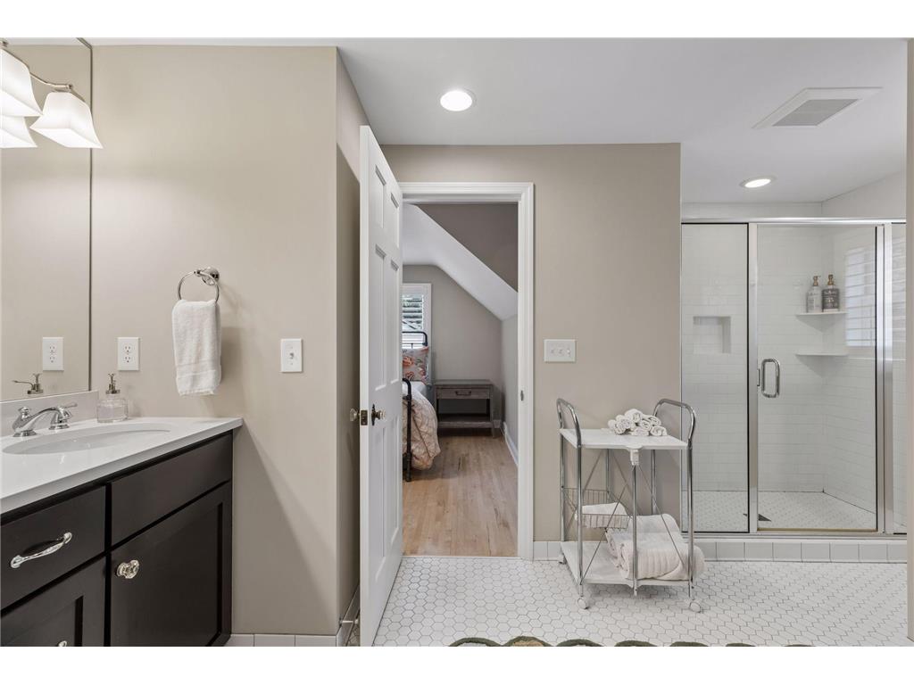 2215 Bayard Avenue Saint Paul MN 55116 7094845 image26