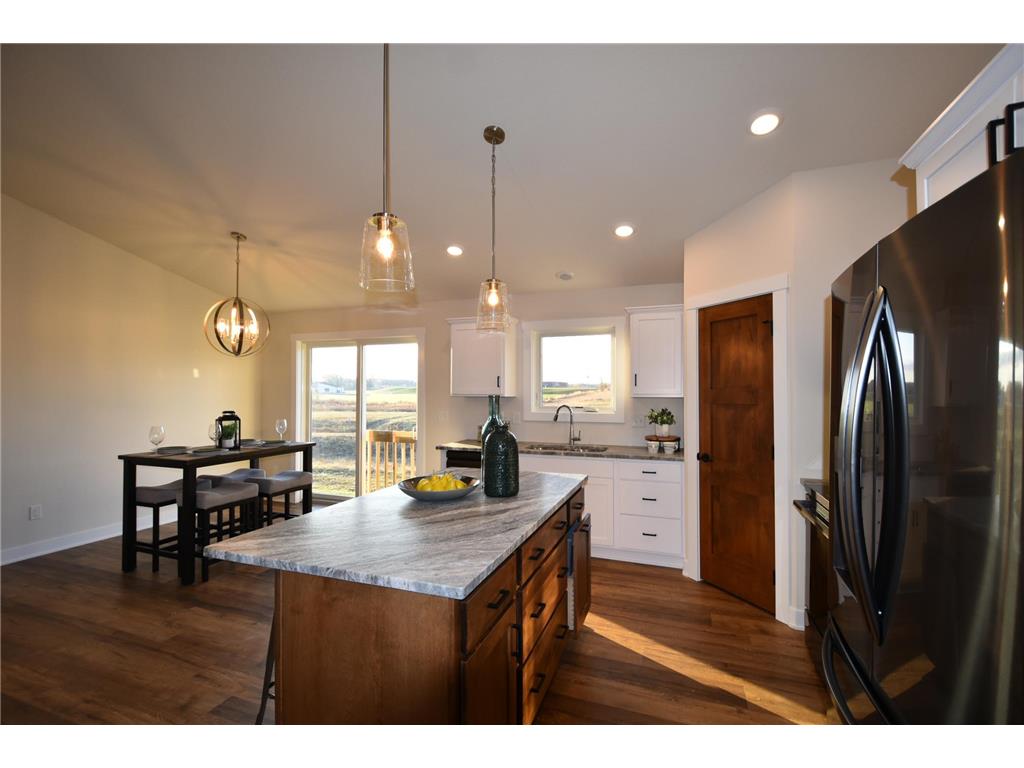 2215 Elk Run Drive SE Pine Island MN 55963 6810690 image15