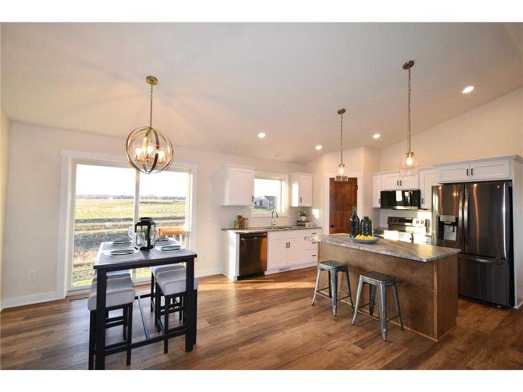 2215 Elk Run Drive SE Pine Island MN 55963 6810690 image22