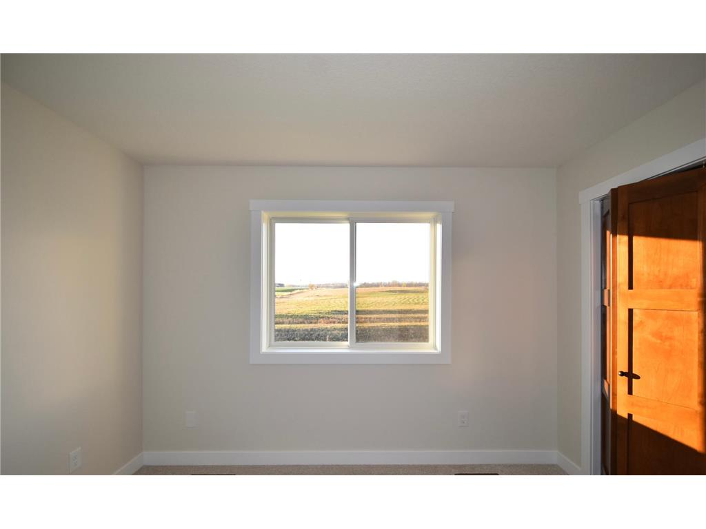 2215 Elk Run Drive SE Pine Island MN 55963 6810690 image23