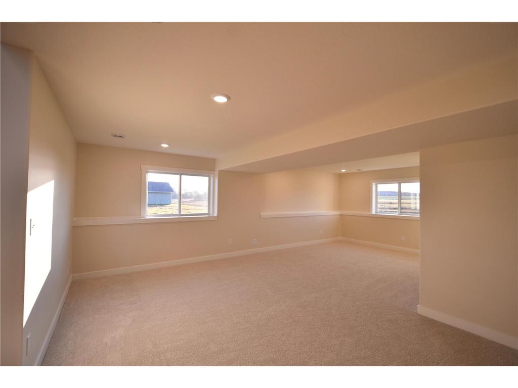 2215 Elk Run Drive SE Pine Island MN 55963 6810690 image40