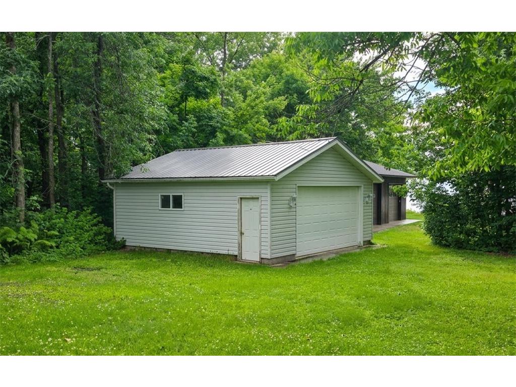 2215 Lake Shore Boulevard Wahkon MN 56386 7102758 image31