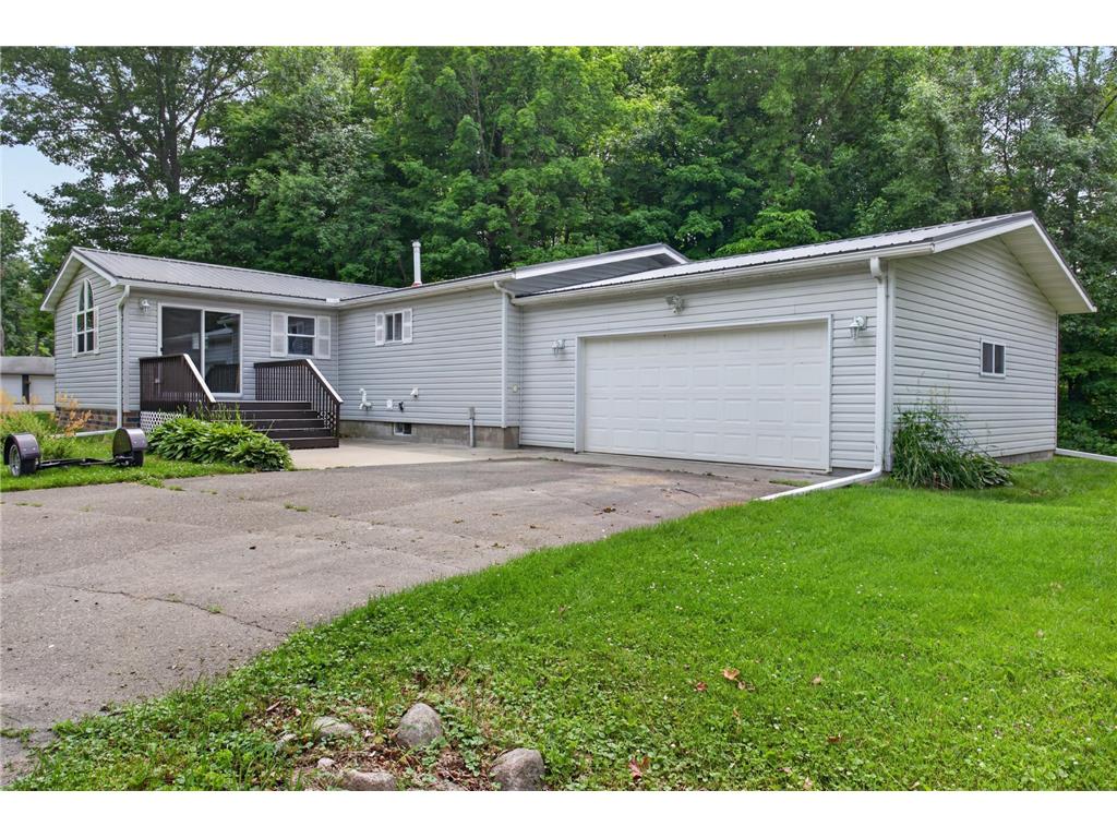 2215 Lake Shore Boulevard Wahkon MN 56386 7102758 image4