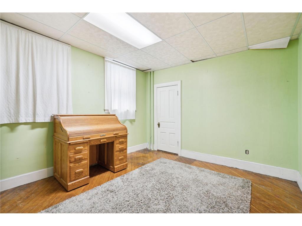 2215 Lyndale Avenue N, Minneapolis, MN, 55411 MLS 6382961 Edina Realty