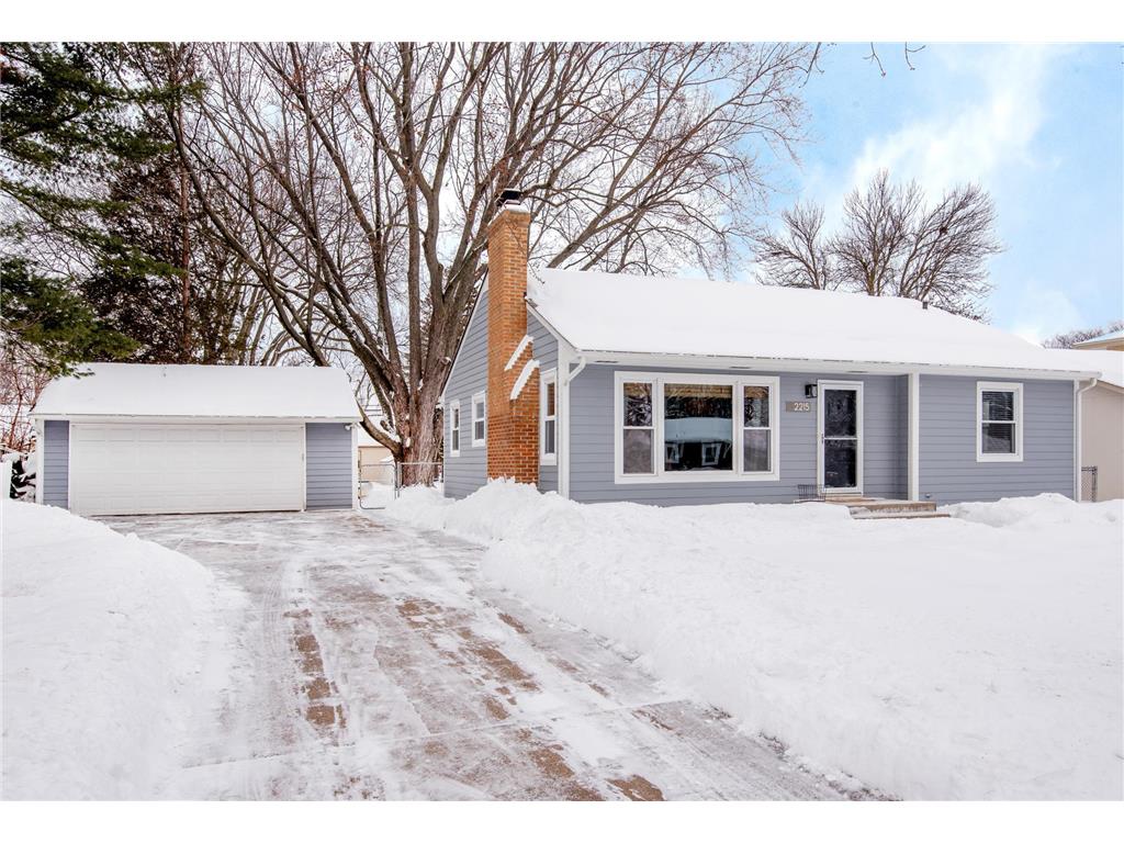 2215 Merrill Street Roseville MN 55113 6332941 image1