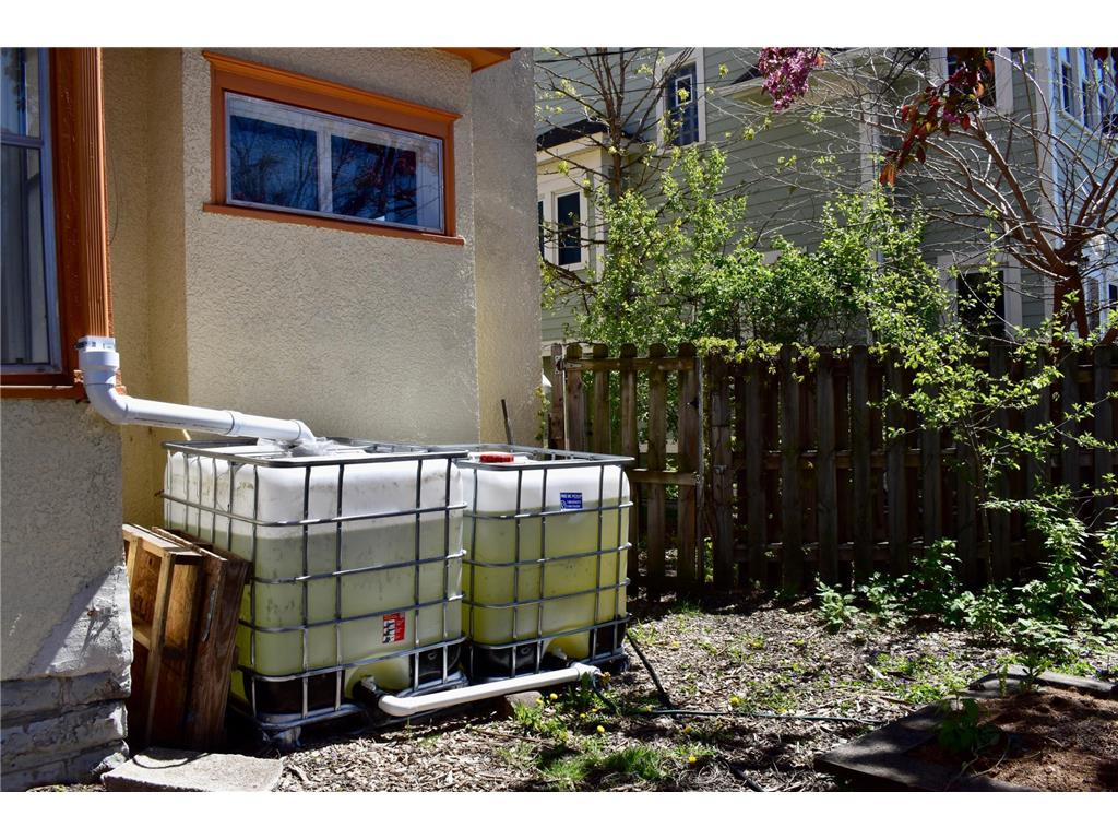 2215 Penn Avenue N Minneapolis MN 55411 7072477 image11