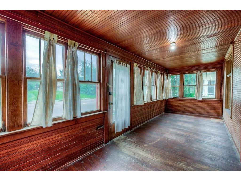2215 Penn Avenue N Minneapolis MN 55411 7072477 image17
