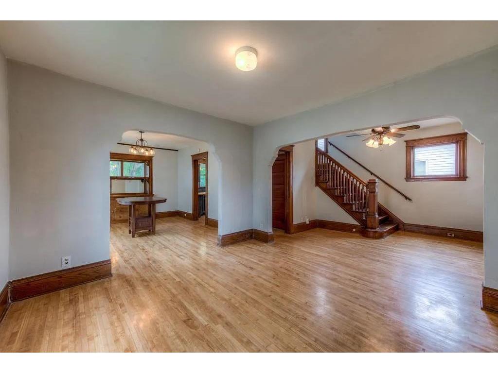 2215 Penn Avenue N Minneapolis MN 55411 7072477 image18