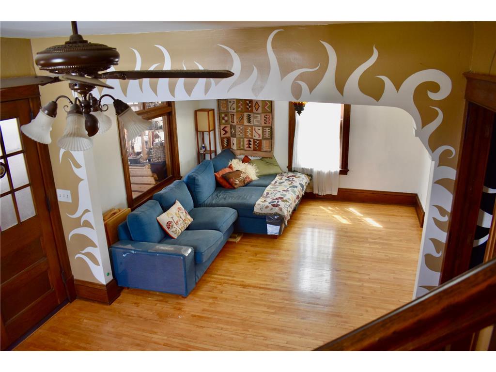 2215 Penn Avenue N Minneapolis MN 55411 7072477 image3