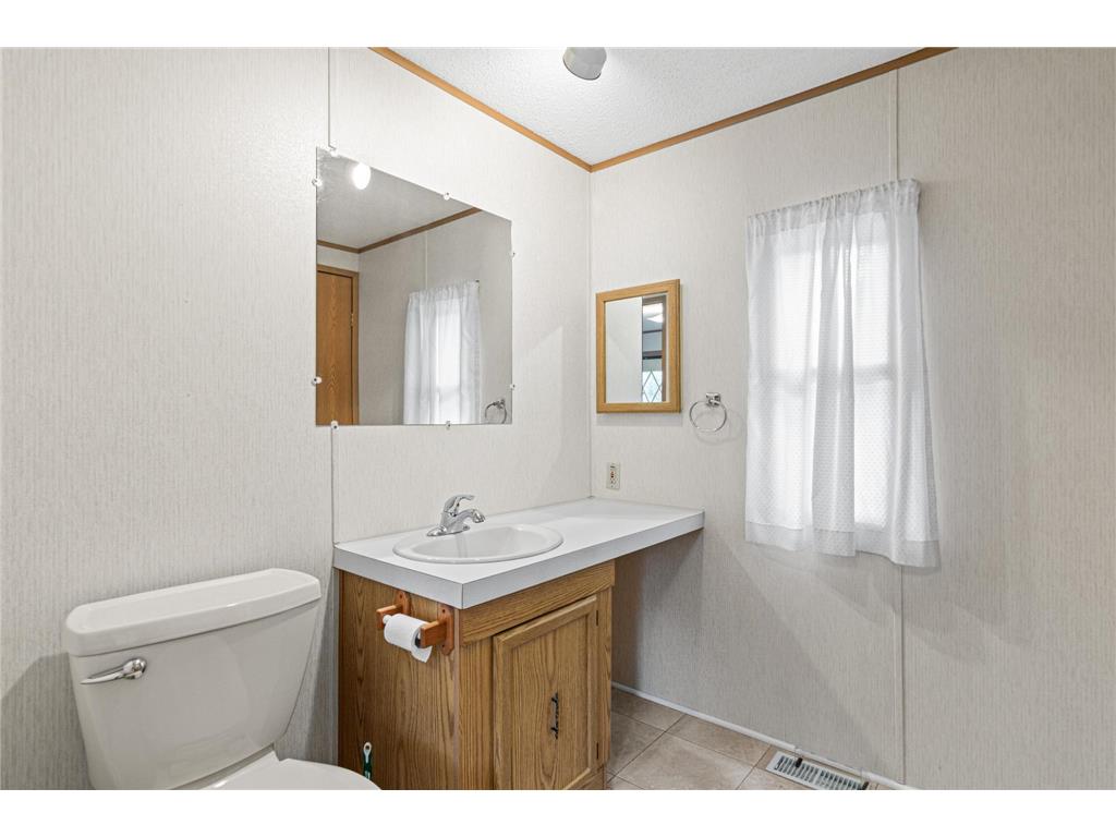2215 Sugar Pine Drive Cambridge MN 55008 7107680 image11