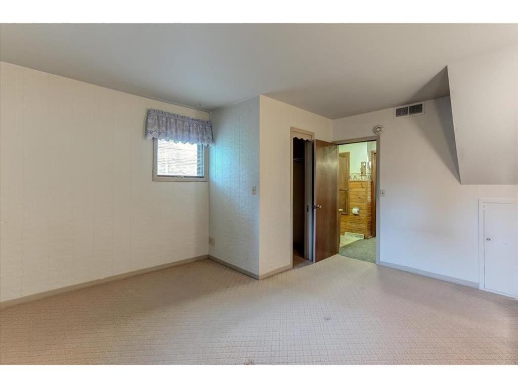 2216 3rd Street E Menomonie WI 54751 7105353 image24