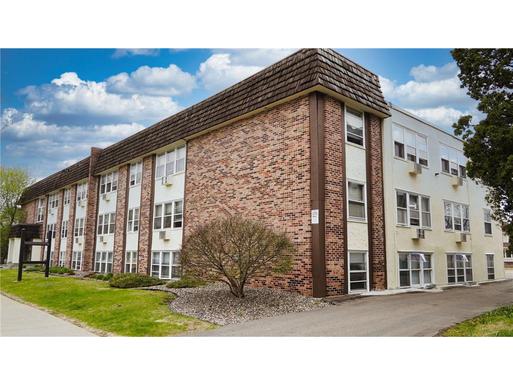2216 Pleasant Avenue #207 Minneapolis MN 55404 7046618 image12