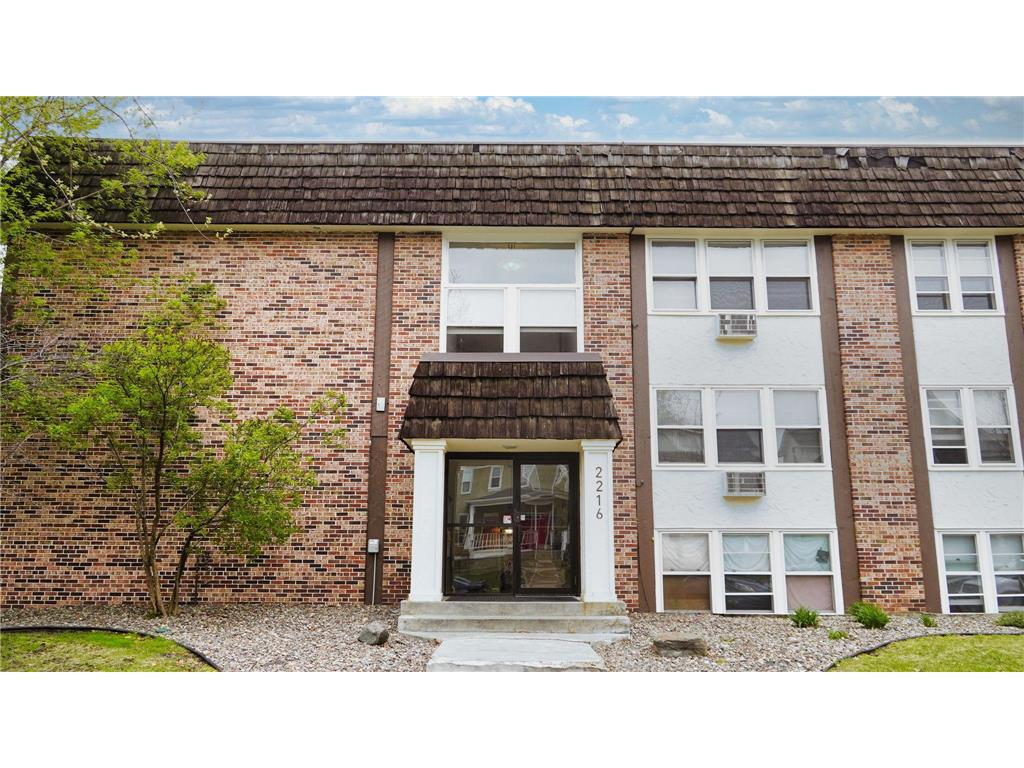 2216 Pleasant Avenue #207 Minneapolis MN 55404 7046618 image14