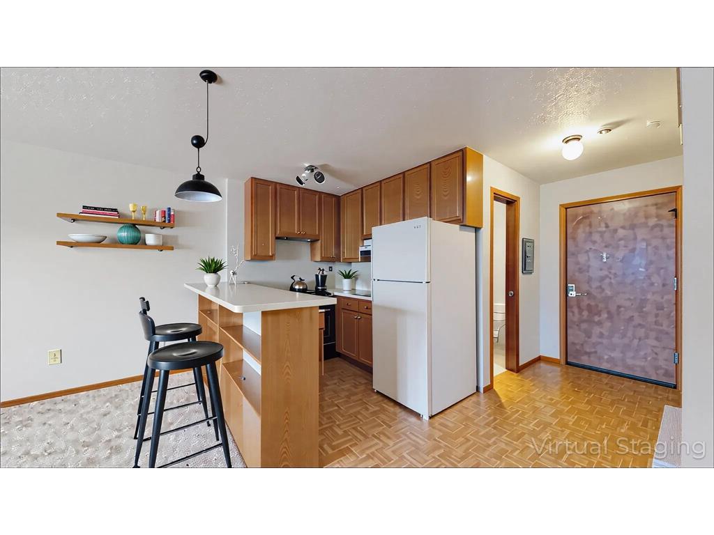 2216 Pleasant Avenue #207 Minneapolis MN 55404 7046618 image2